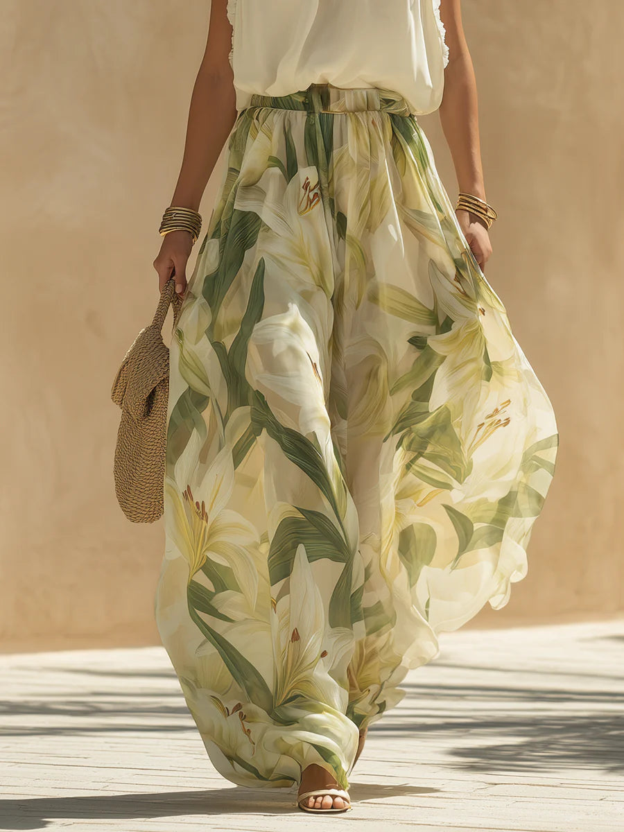 Women's chiffon blouse Alessandra sleeveless, with Lily print
