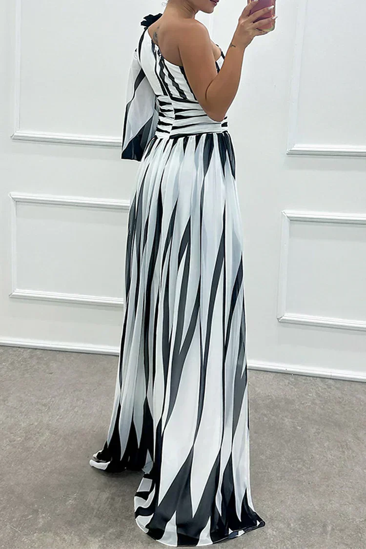 Hazel™ | Elegantné pruhované Maxi šaty na jedno rameno