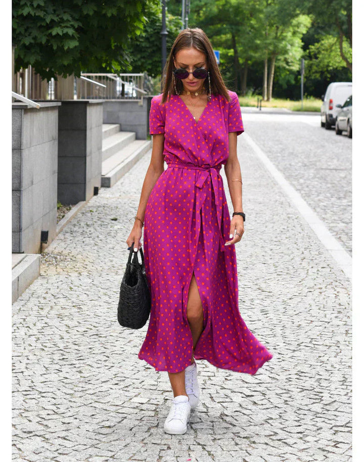 Julia - Elegantné šaty s výstrihom do V a tvarujúcim strihom